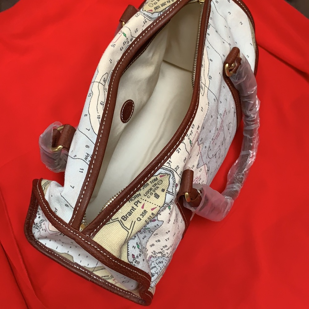 Nantucket Harbor Nautical Chart Purse from Murray’s Toggle Shop. NWT! - Picture 4 of 12